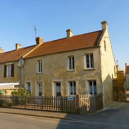 Maison Ancienne Entierement Renovee Pour 5 Personnes Beny-sur-Mer Værelse billede