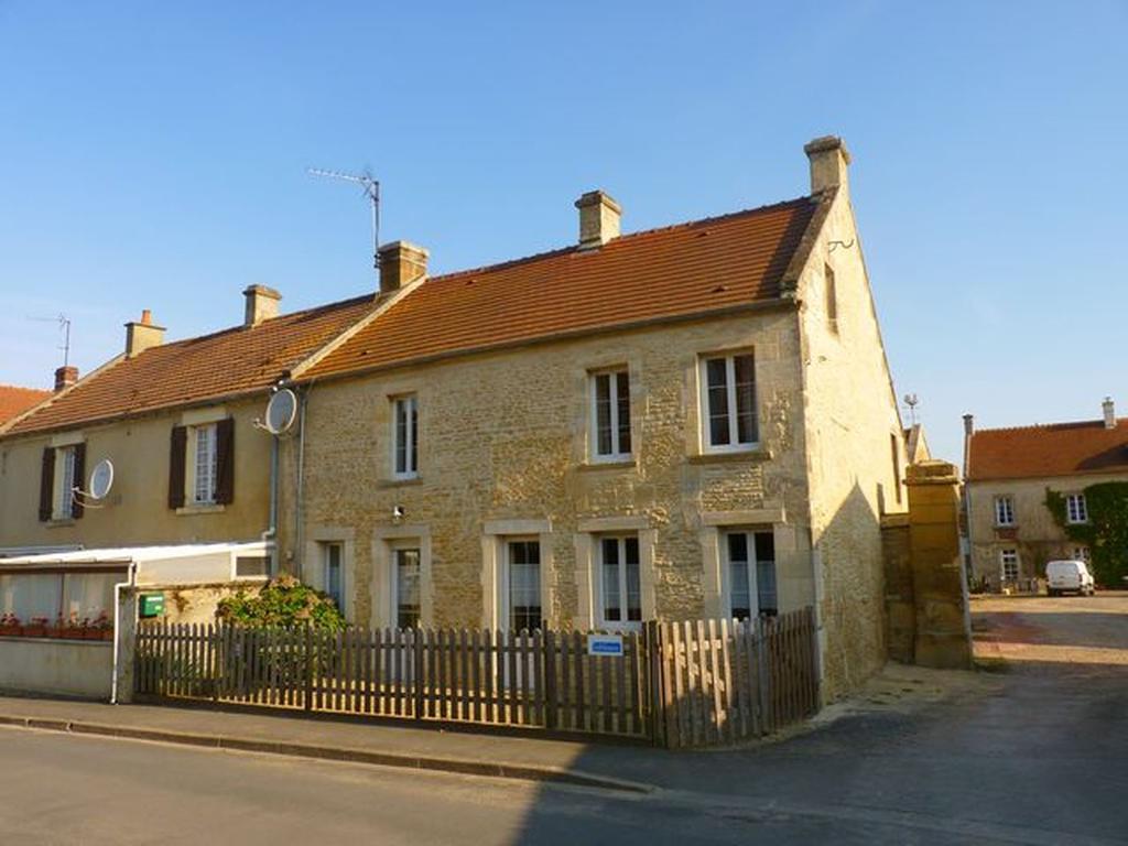 Maison Ancienne Entierement Renovee Pour 5 Personnes Beny-sur-Mer Værelse billede